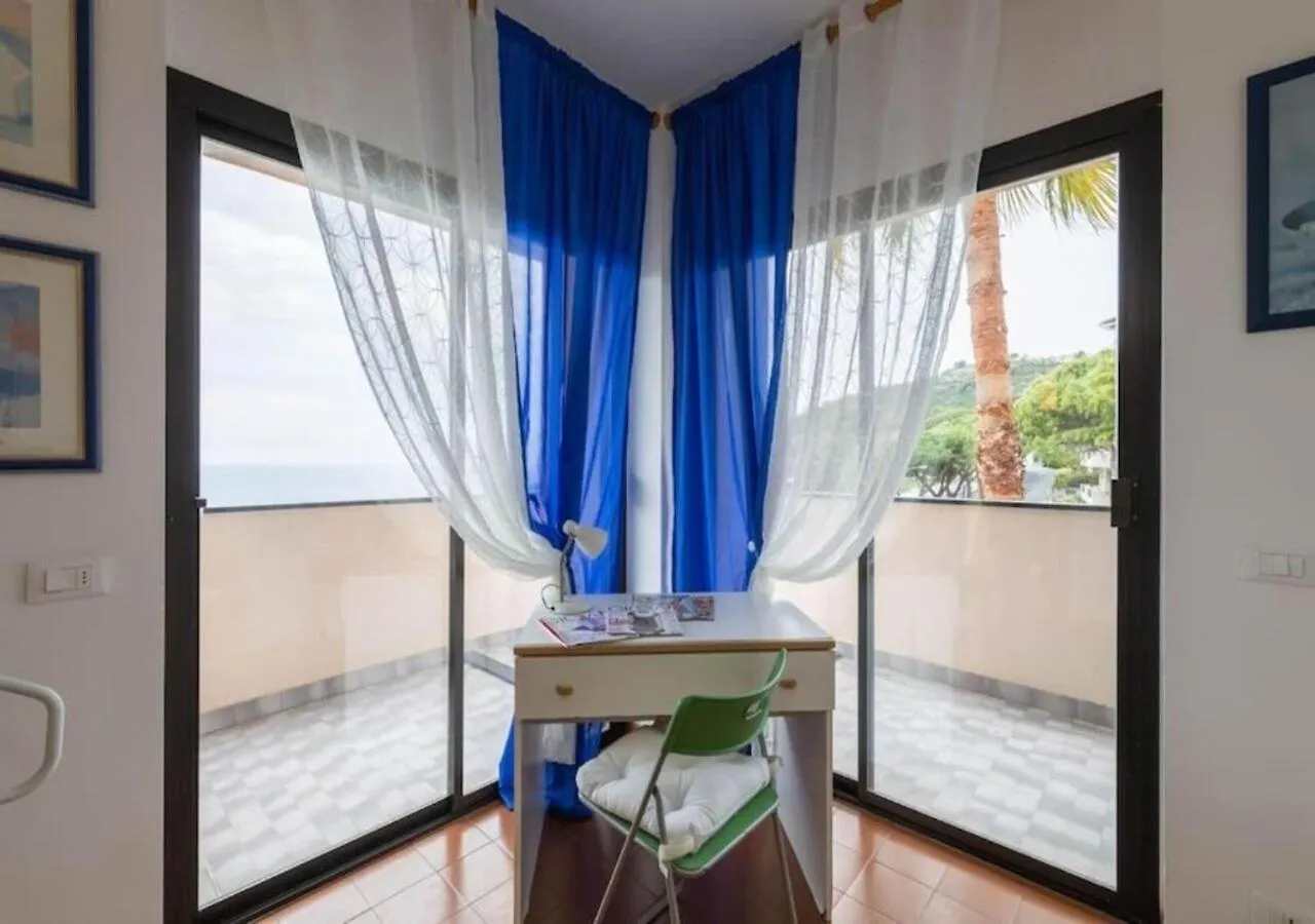 Appartamento Copacabana Vista Mare E Parking Sanremo Apartment
