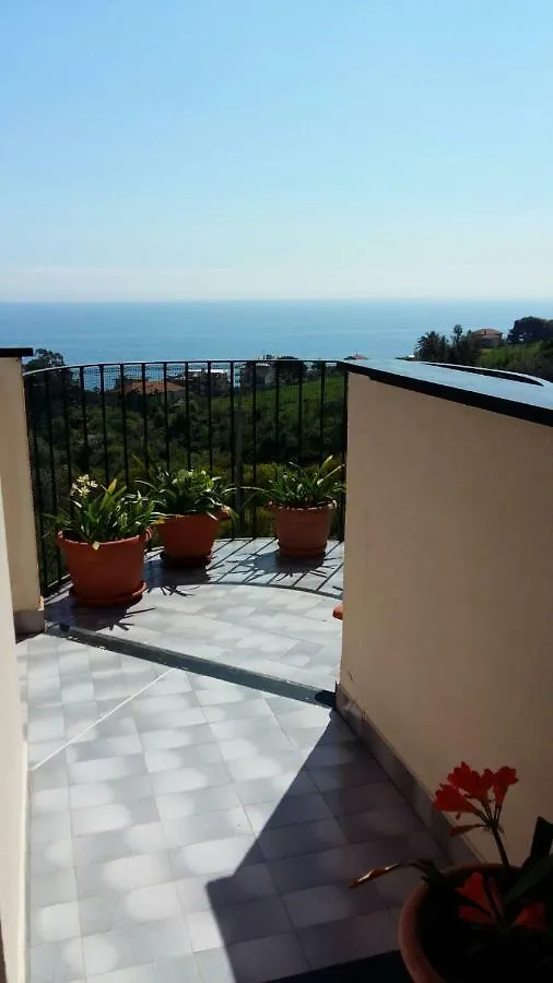 Appartamento Copacabana Vista Mare E Parking Sanremo Apartment